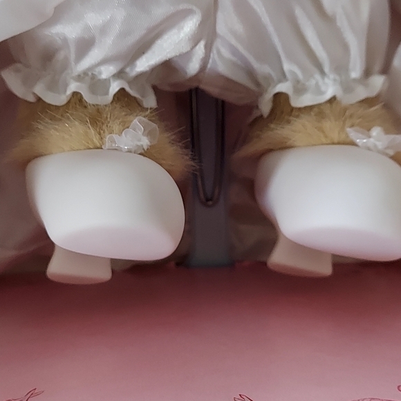 NABCO Muffy Vanderbear "I Do" Bride Bear - Picture 6 of 14